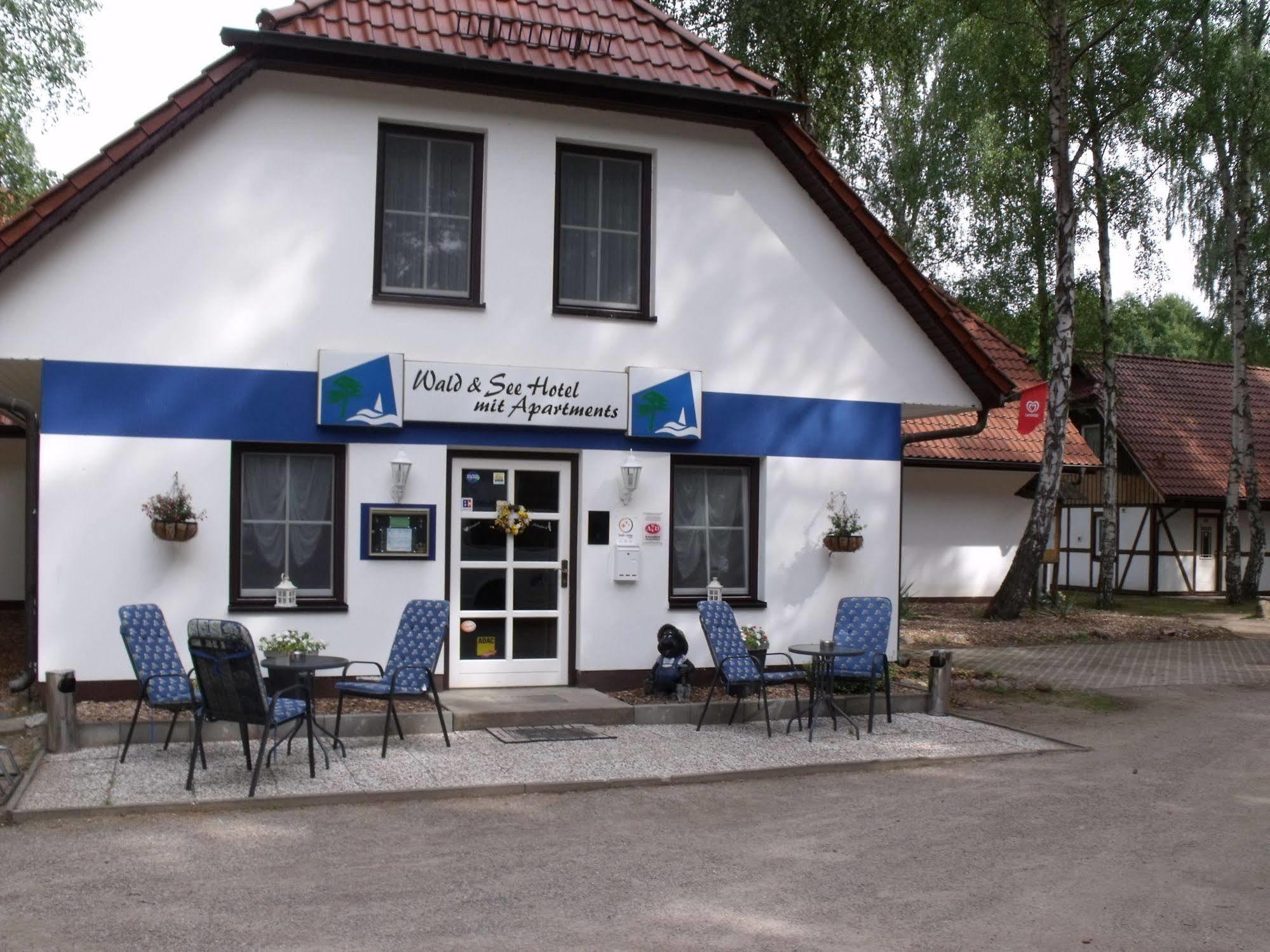 Seehotel Schorfheide Althuttendorf 外观 照片